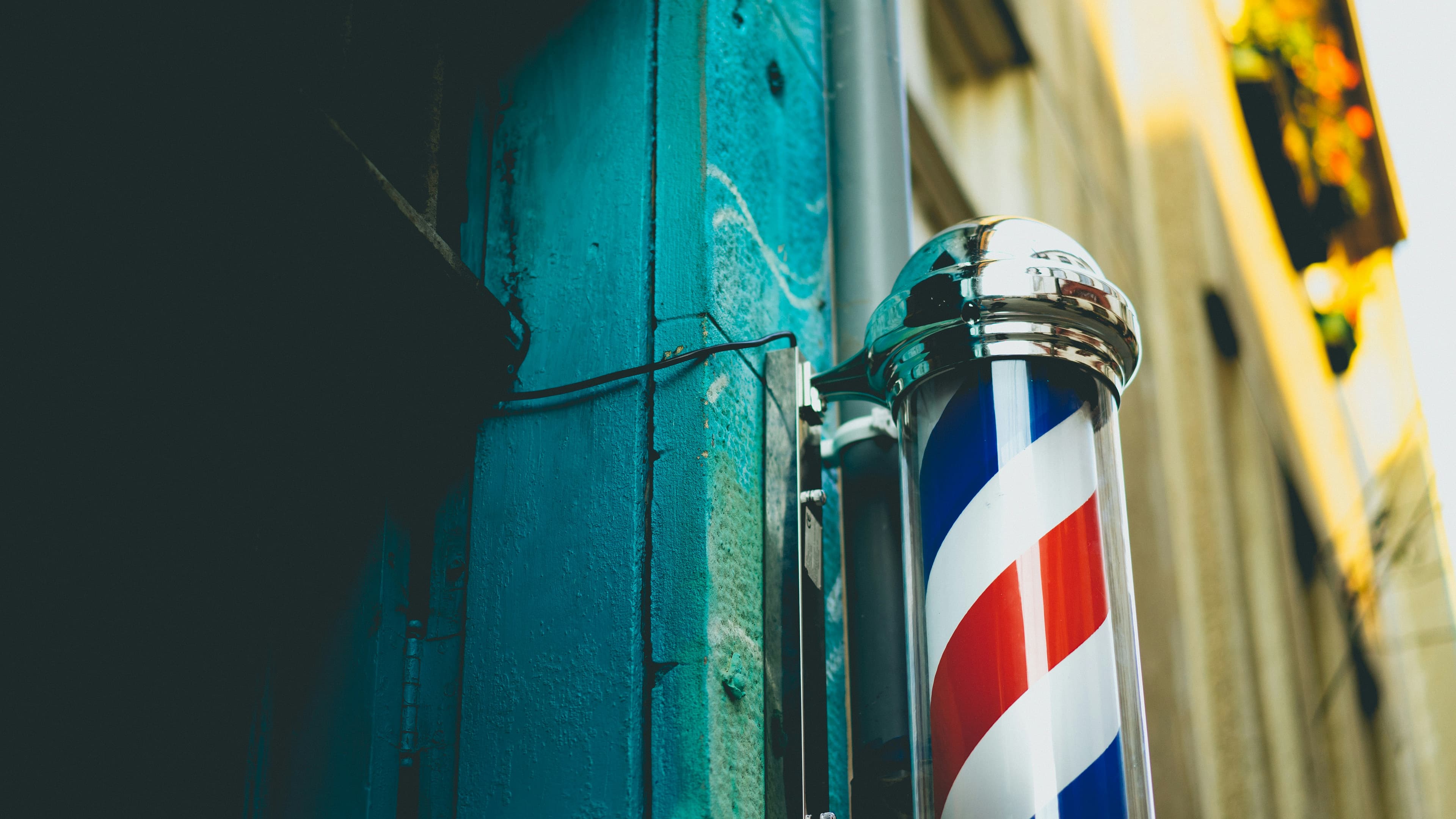 Close-up of a barber shop, representing the unexpected conversation that sparked a reflection on therapy